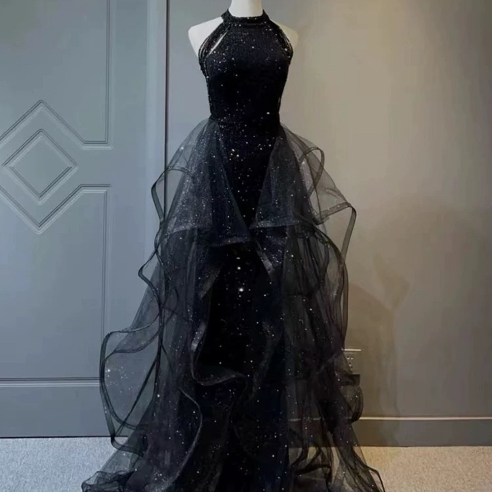 Prom dress Elegant Black Evening Gown